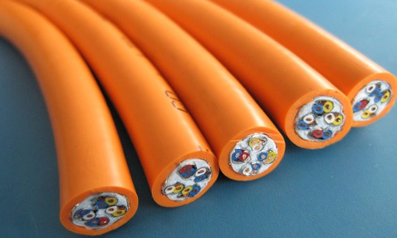 15731966358697.png 耐油電纜.png